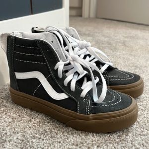 NEW Vans Kids Sk8-Hi Zip Gum Shoe